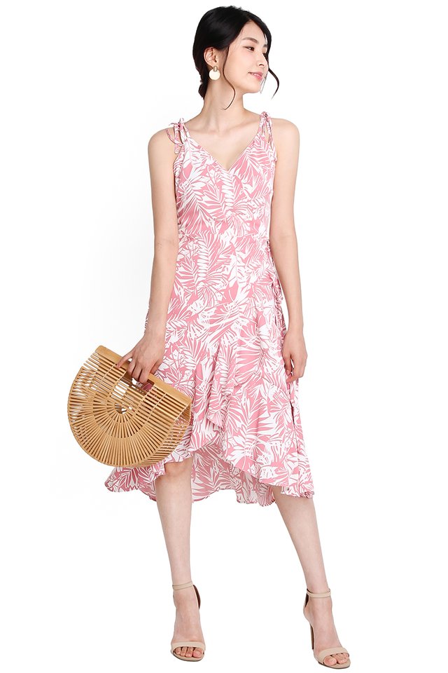 Southern Coast Dress In Pink Prints