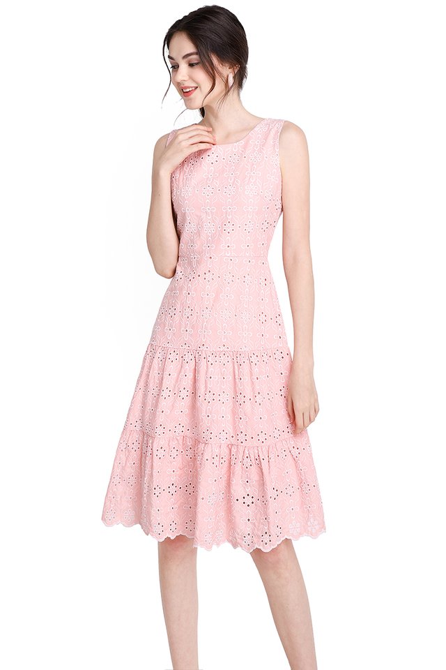 Cotton Candy Dreams Dress In Pea Pink