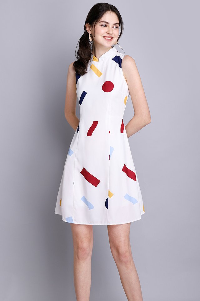 Solve The Puzzle Dress In White Prints
