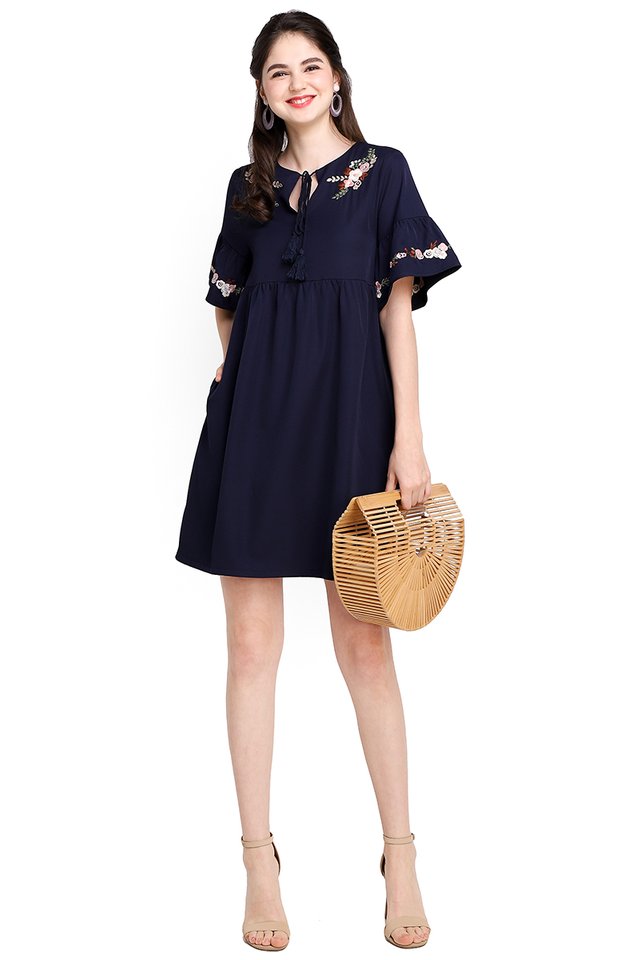 Midsummer Soiree Dress In Navy Blue