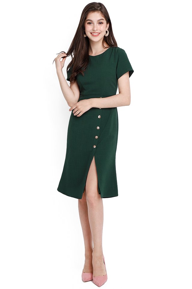 Chic Perfection Dress In Forest Green