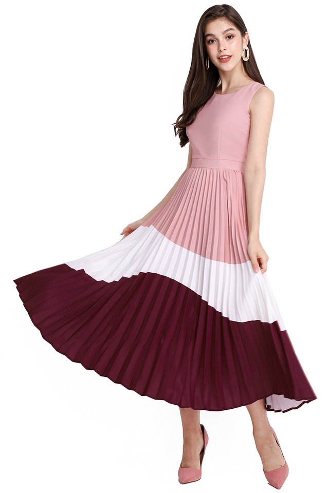 Your Happy Place Dress In Pink Wine