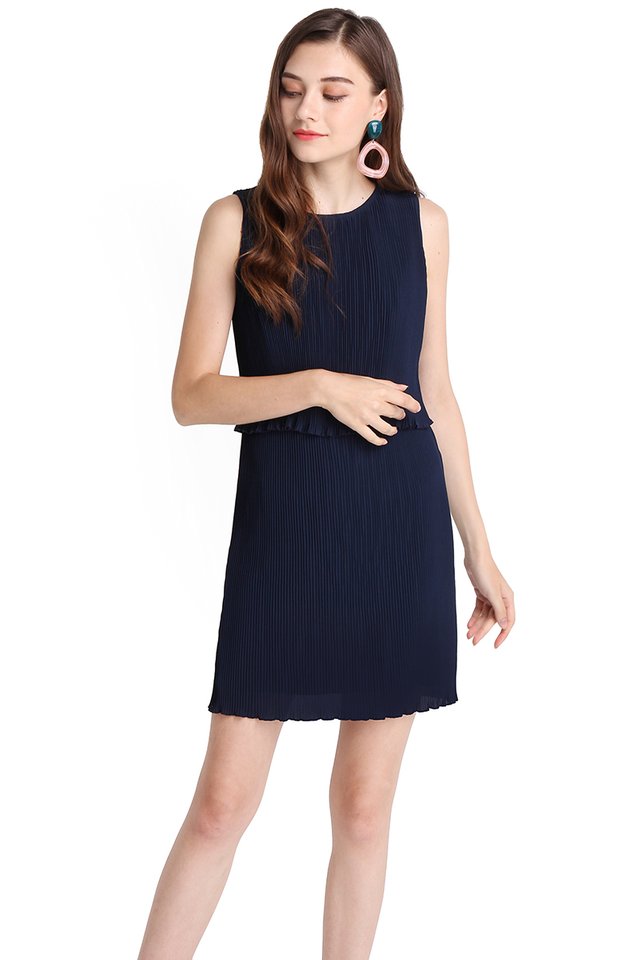 Mood Refresher Dress In Navy Blue