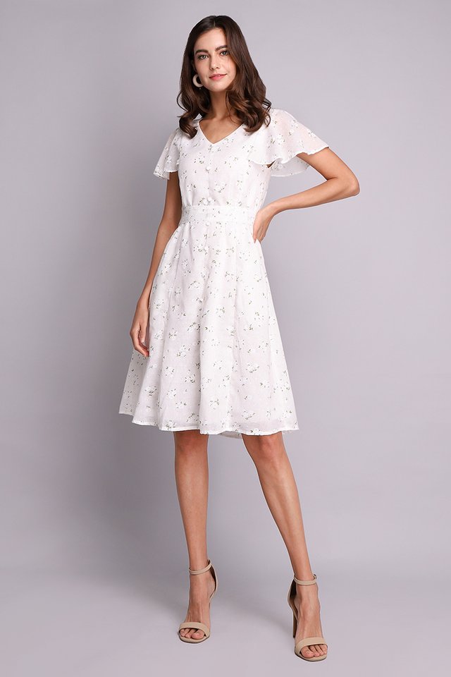 Spring Merriment Dress In White Florals