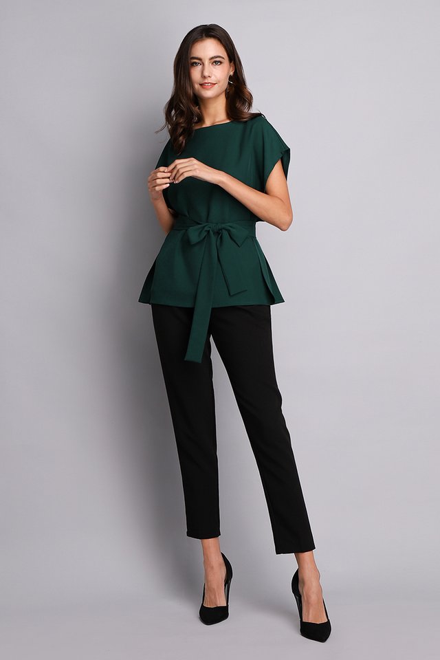 Chic Simplicity Top In Forest Green