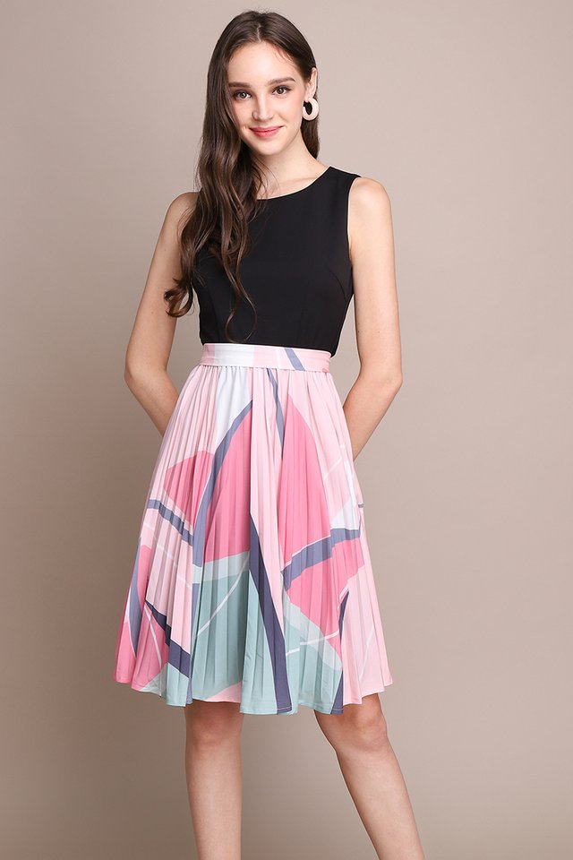 Arcade Puzzle Dress In Pink Prints
