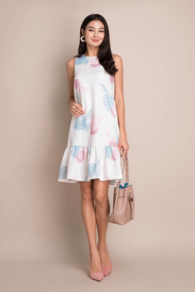 Summer Peach Dress In White Prints