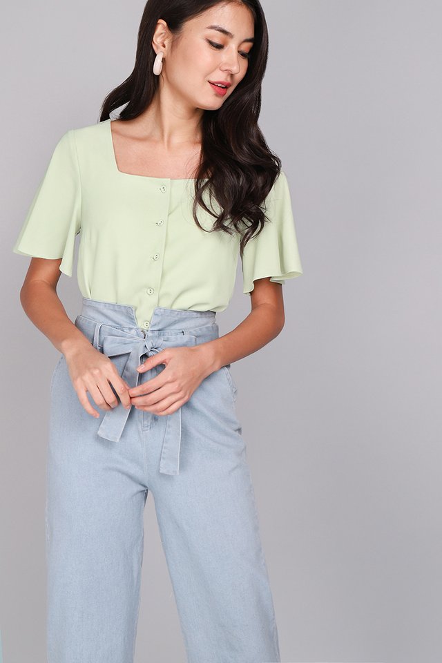 Back To Summer Top In Apple Green
