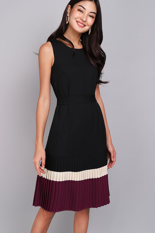 Classically Crafted Dress In Black Wine