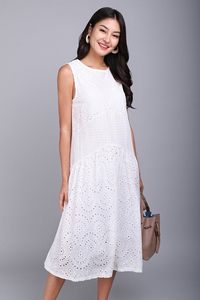 Delicate Charm Dress In Classic White