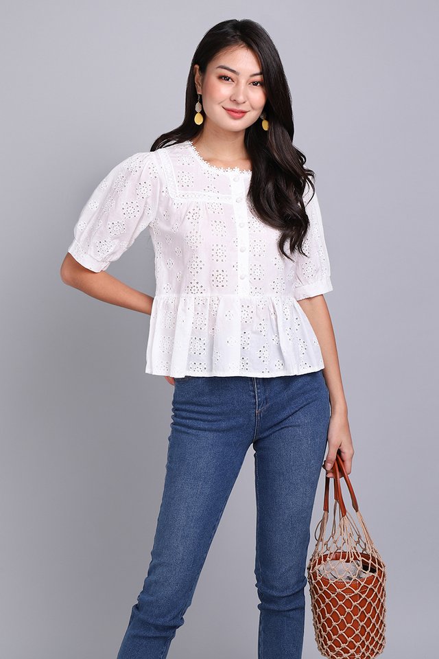 Summer Meadow Top In Classic White