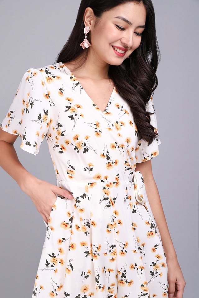 [BO] Endless Possibilities Romper In Yellow Florals 