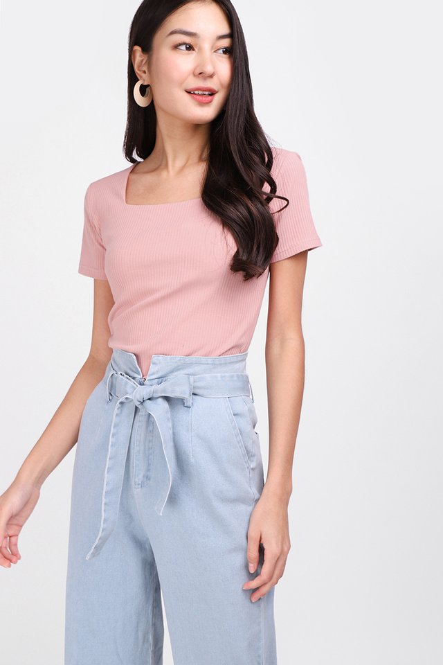 Casey Top In Dusty Pink