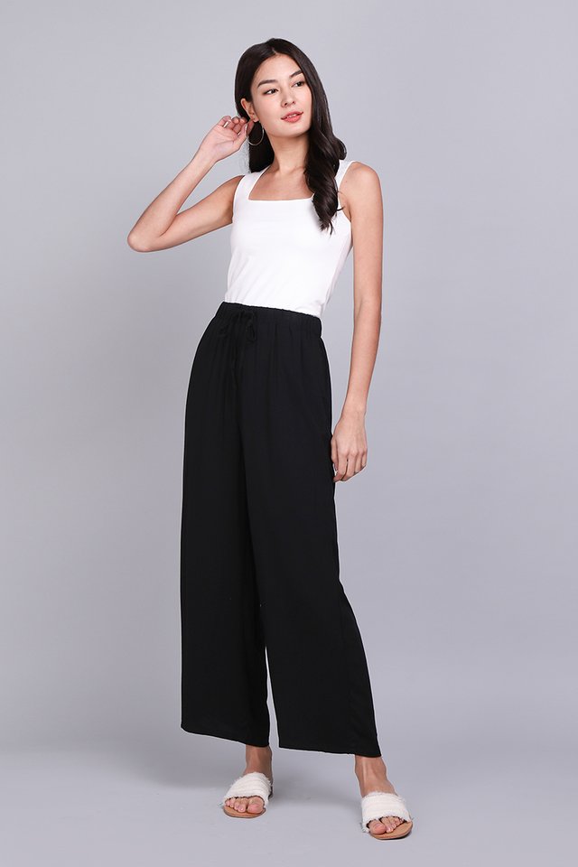 Life And Beyond Pants In Classic Black