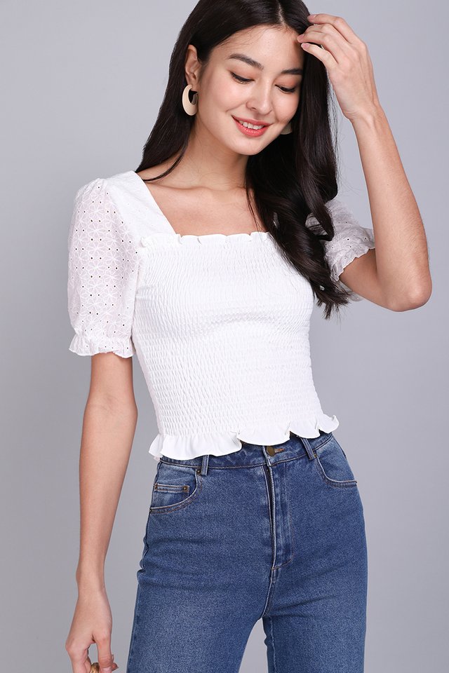 Love Debut Top In Classic White