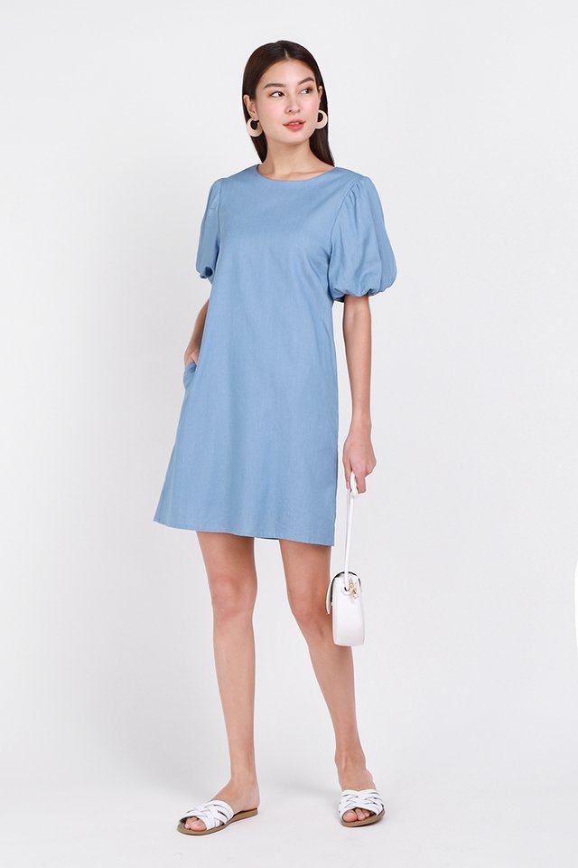 Perfectly Poised Dress In Light Wash