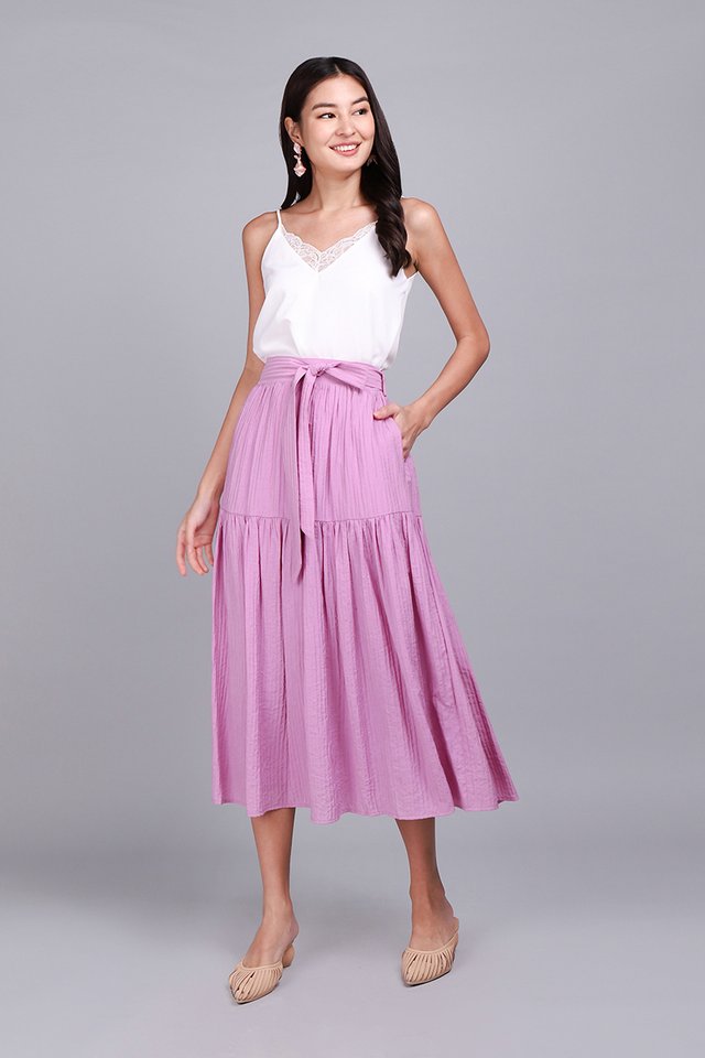 Way Through The Woods Skirt In Taffy Pink