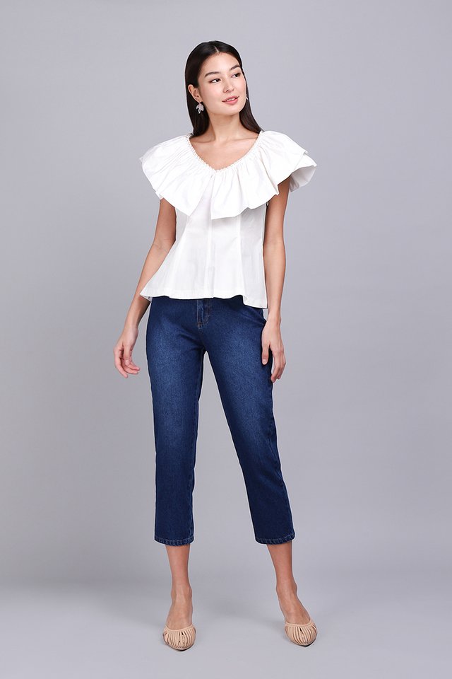 Pearls Of Elegance Top In Classic White