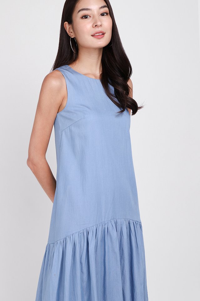 Journey To Remember Dress In Light Wash