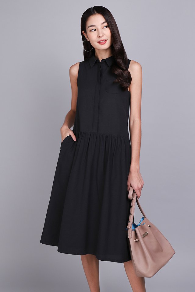 Curated Collection Dress In Classic Black