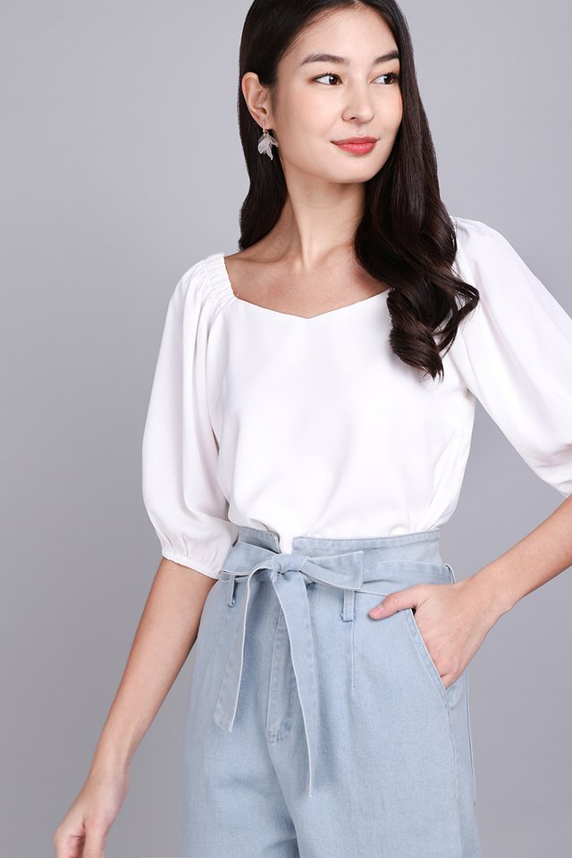 Sweeter Than Spring Top In Classic White