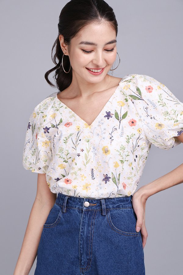 Spring Tide Top In Spring Florals