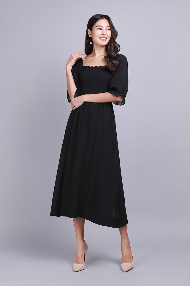 Ethereal Grace Dress In Classic Black