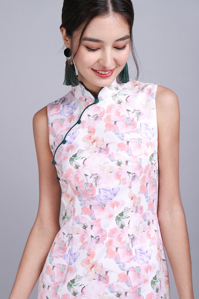 Chinoiserie Charm Cheongsam Dress In Pink Florals