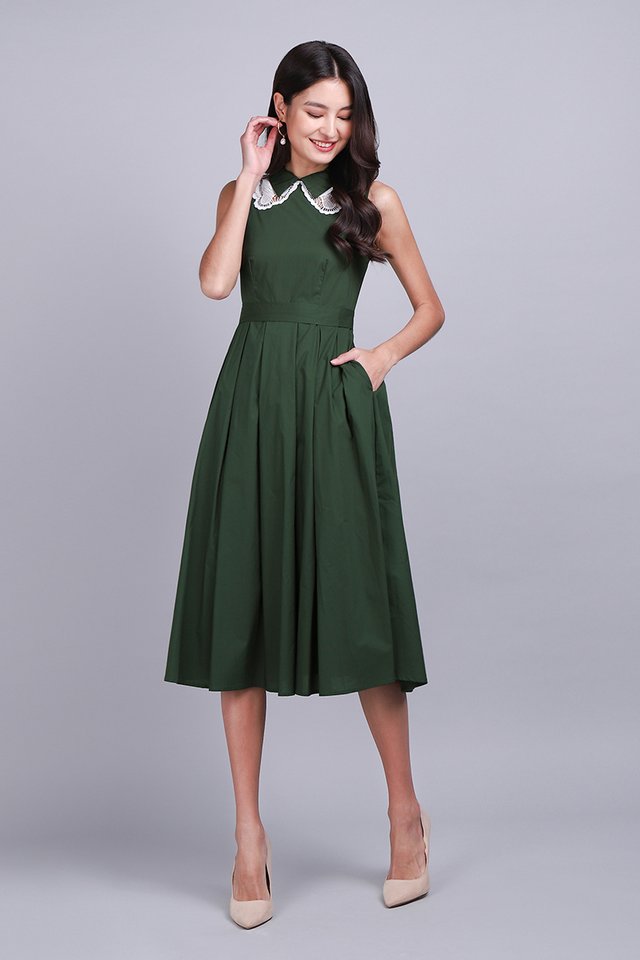 Case Of Serendipity Dress In Forest Green