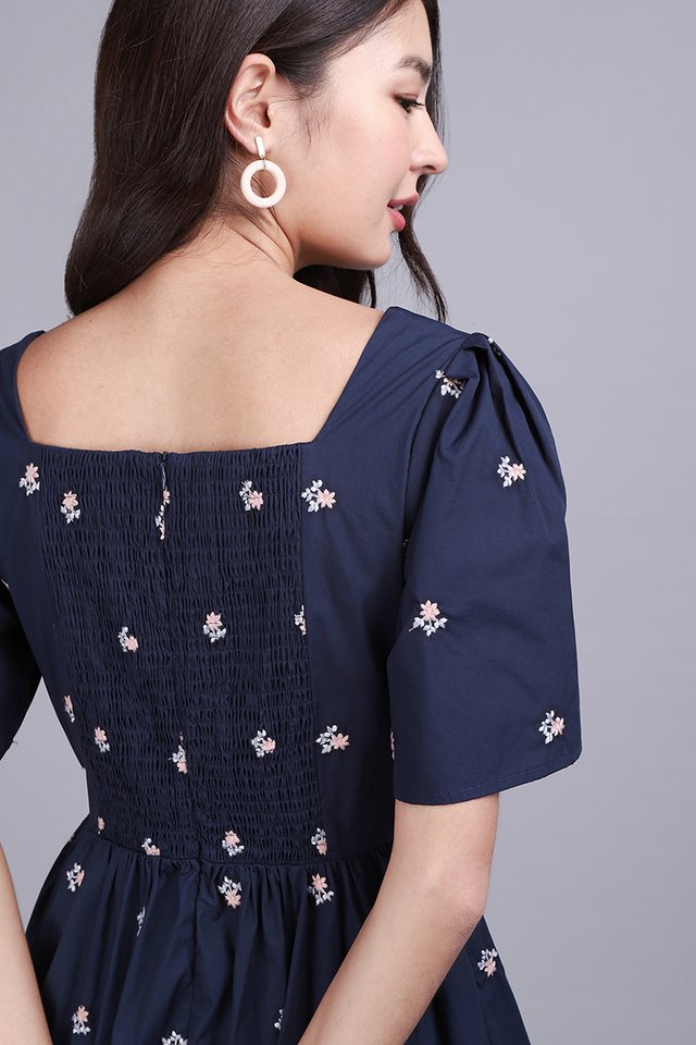 [BO] Willow Dress In Blue Florals
