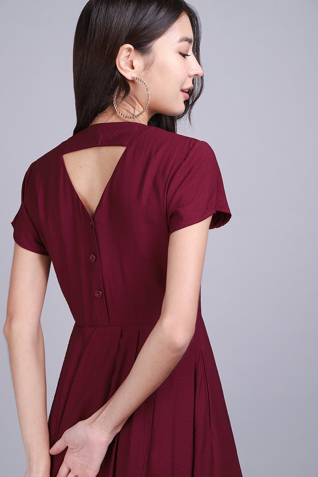 Sophie Dress In Wine Red