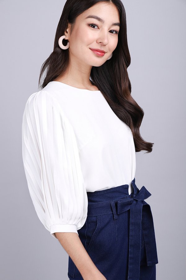 Andrea Top In Classic White