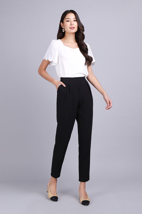 Lorraine Top In Classic White