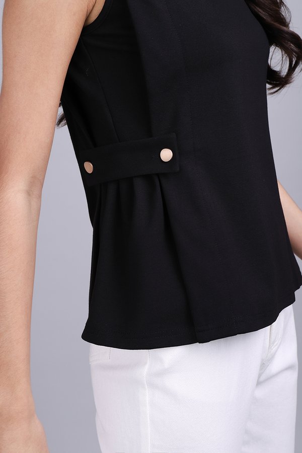 Alena Top In Classic Black