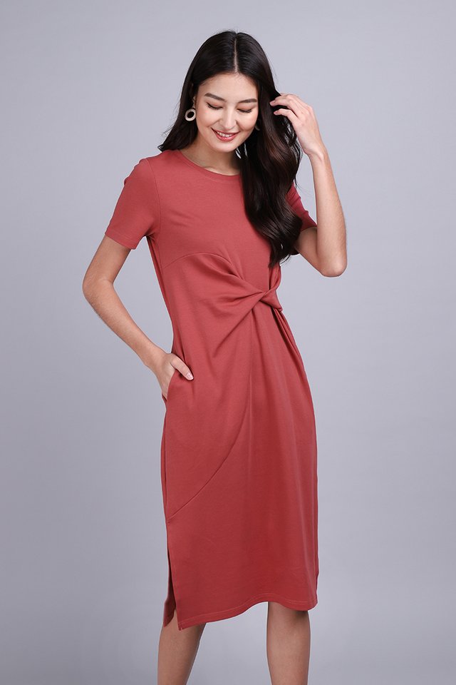 Maple Dress In Rosewood