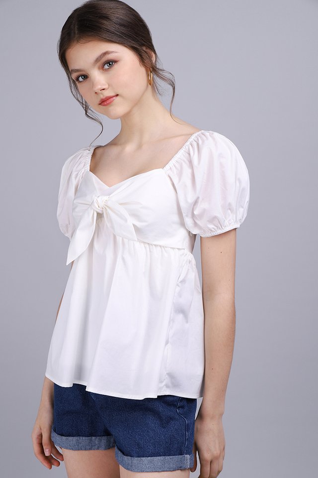 Candace Top In Classic White