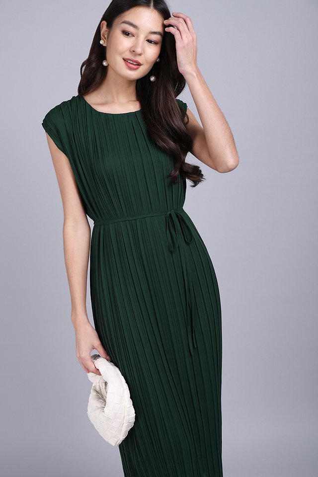 Selena Dress In Forest Green