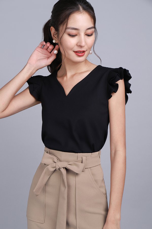 Vera Top In Classic Black