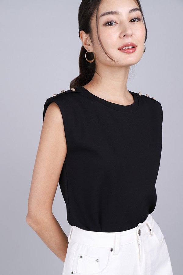 Luca Top In Classic Black