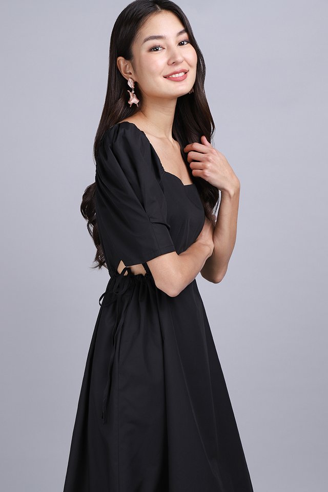 Sera Dress In Classic Black