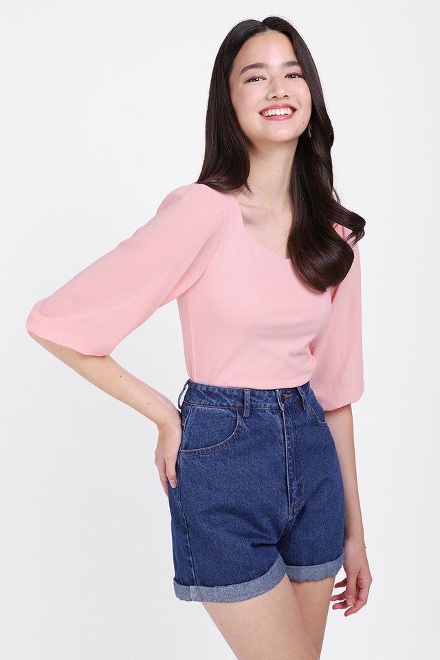 Zoe Top In Soft Pink