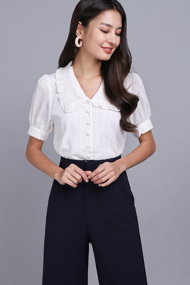 Kate Top In Classic White