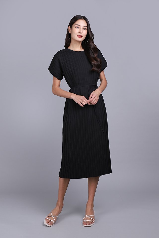 Hera Dress In Classic Black