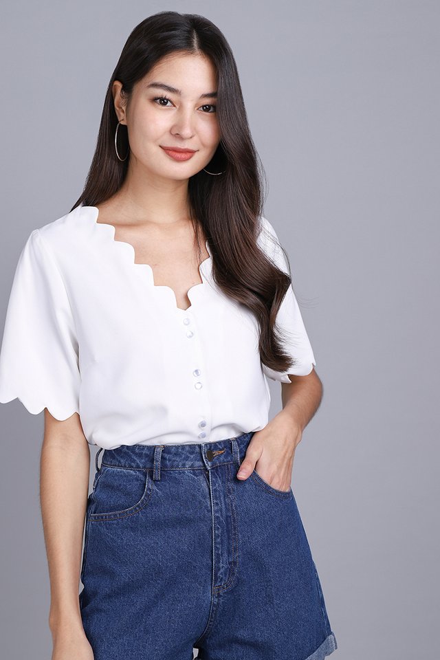 Pebbles Top In Classic White