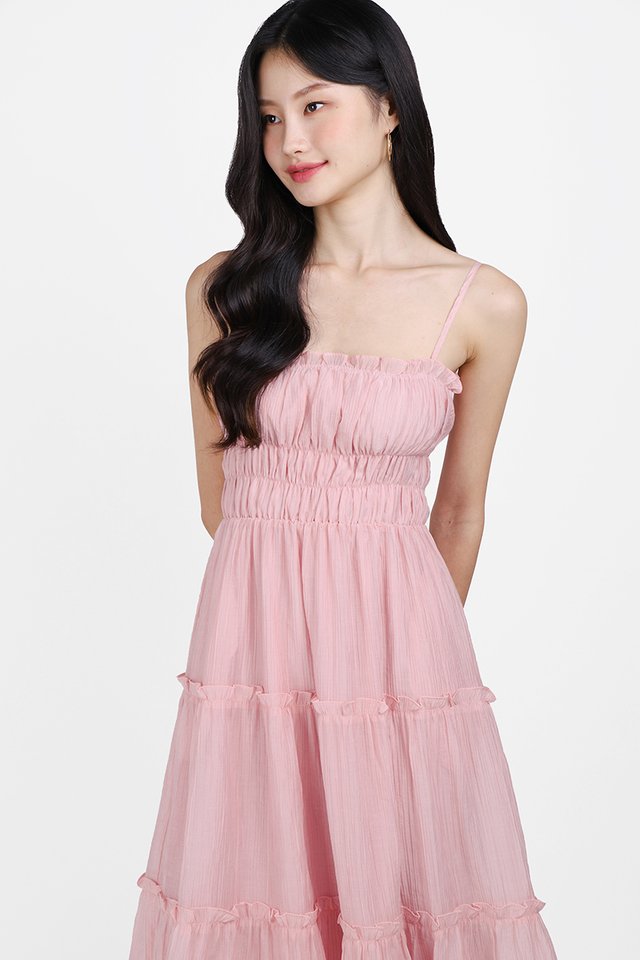 Agnes Dress In Chiffon Pink