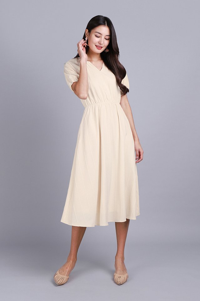 [BO] Mallory Dress In Soft Cream