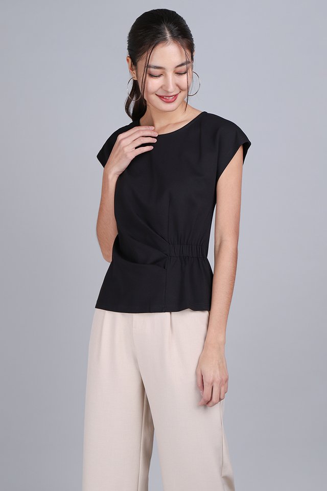 Holly Top In Classic Black