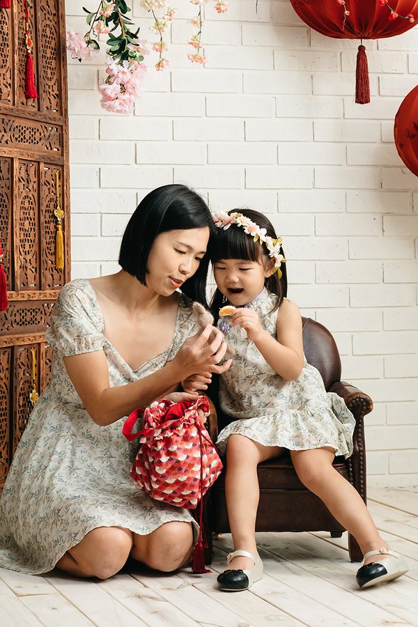 Springtime Girl Cheongsam Dress In Green Florals