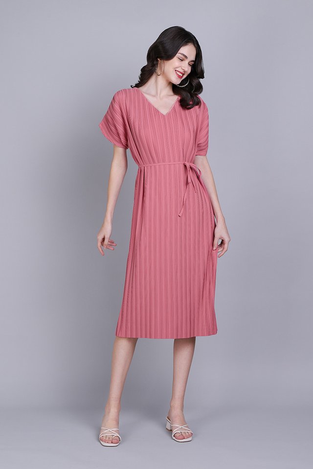 Hera Dress In Candy Pink